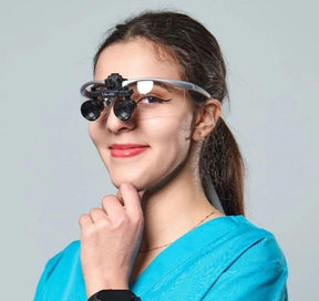 Lupa binocular para dentista
Lupa binocular com fotóforo LED
Lupa odontológica com fotóforo LED
Lupa dental 2.5X 3.5X
Lupa binoculor com LED
Lupa com fotóforo LED 2.5X
Lupa para odontologia LED
Lupa binocular odontológica
Lupa de aumento para dentistas
Lupa 2.5X 3.5X com LED para dentistas
Lupa de cabeça odontológica com LED
Lupa binocular LED para clínicas odontológicas
Equipamento odontológico lupa binocular
Lupa para dentista LED 2.5X 3.5X
Lupa binocular com iluminação LED
