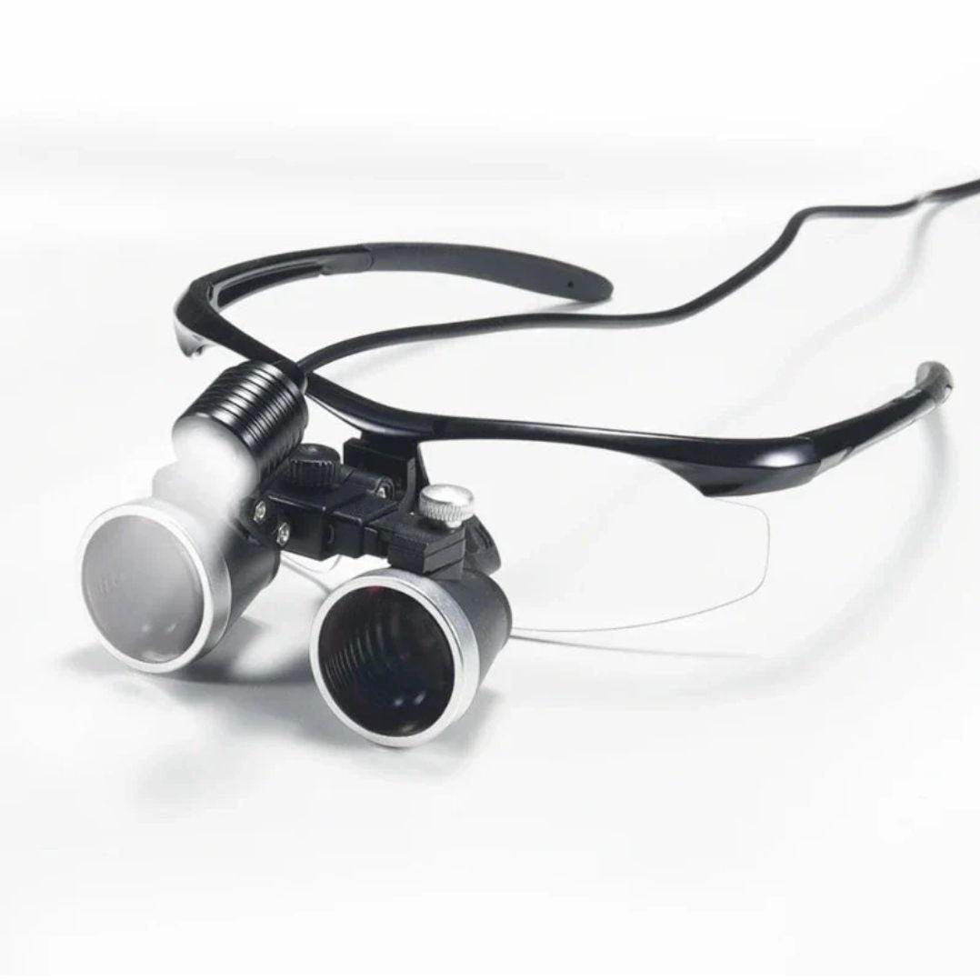 Lupa binocular para dentista
Lupa binocular com fotóforo LED
Lupa odontológica com fotóforo LED
Lupa dental 2.5X 3.5X
Lupa binoculor com LED
Lupa com fotóforo LED 2.5X
Lupa para odontologia LED
Lupa binocular odontológica
Lupa de aumento para dentistas
Lupa 2.5X 3.5X com LED para dentistas
Lupa de cabeça odontológica com LED
Lupa binocular LED para clínicas odontológicas
Equipamento odontológico lupa binocular
Lupa para dentista LED 2.5X 3.5X
Lupa binocular com iluminação LED
